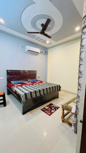 Atithi Dev Guest House LORD RAMA